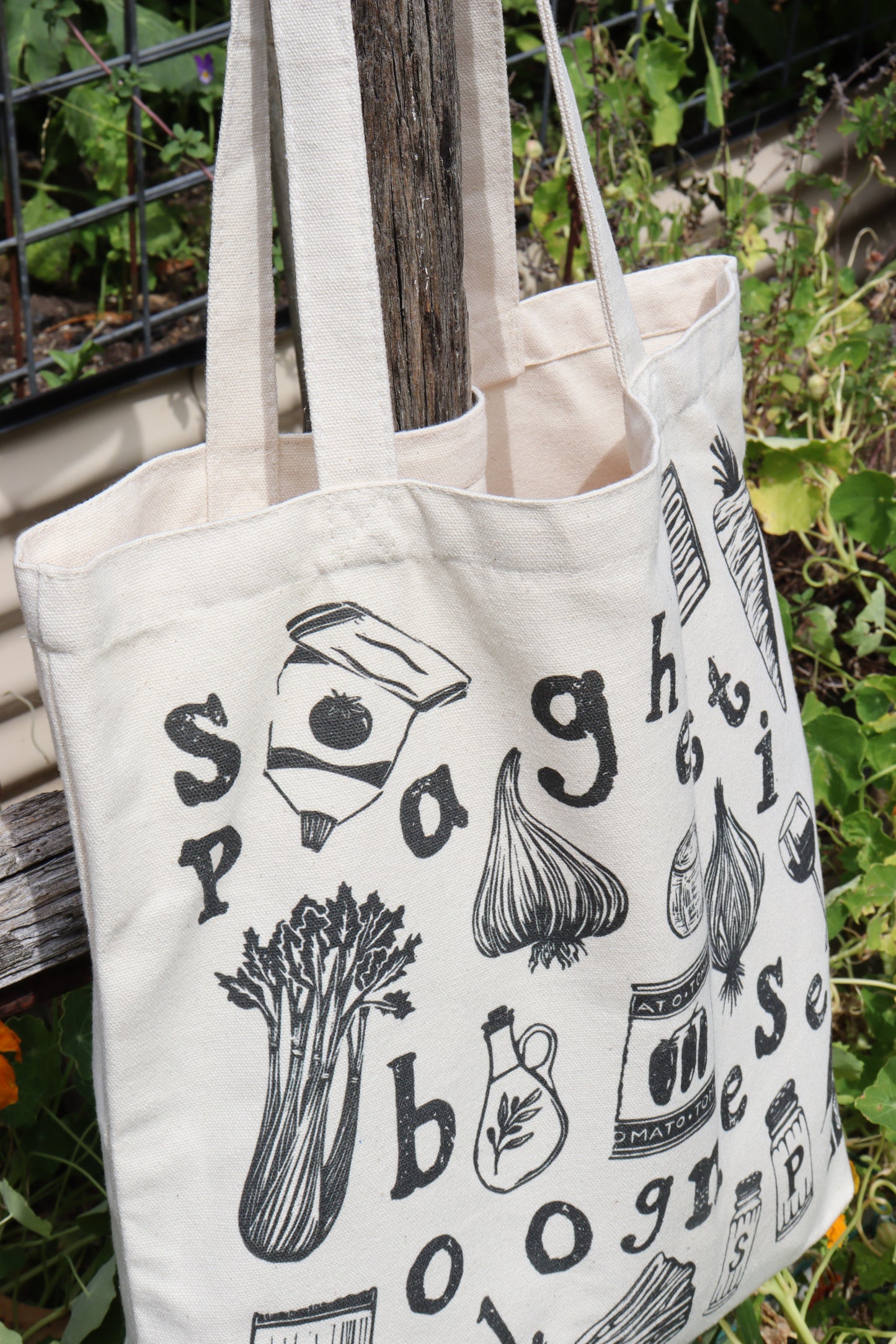 Spaghetti Bolognese Tote Bag